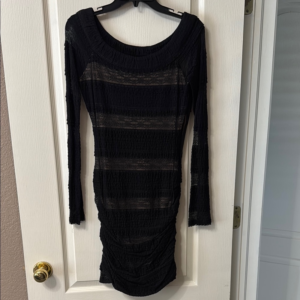 BCBGMaxAzria Black Ruched Long Sleeve Bodycon Dress